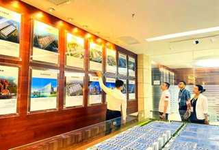 新疆公共卫生间隔断厂家